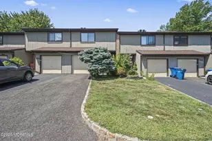 167 Penn Ct, Matawan, NJ 07747 - Photo 1