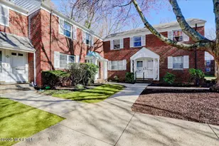 102 Manor Dr, Red Bank, NJ 07701 - Photo 1