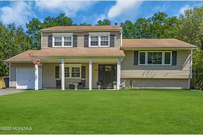 11 Browning Place, Manalapan Township, NJ 07726 - Photo 1