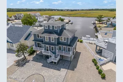 4 E Pimlico Road, Little Egg Harbor, NJ 08087 - Photo 1