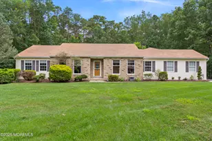 3 Carroll Ct, Jackson, NJ 08527 - Photo 1