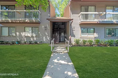 25 Claremont Court, Red Bank, NJ 07701 - Photo 1