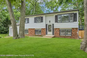 345 Dallas Dr, Toms River Township, NJ 08753 - Photo 1