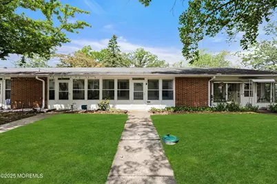 102 Edinburgh Lane #E, Lakewood, NJ 08701 - Photo 1