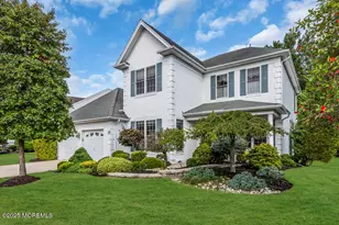 25 Carleton Dr, Freehold, NJ 07728 - Photo 1