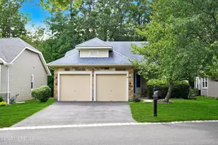 16 Tudor Ct, Jackson, NJ 08527 - Photo 1