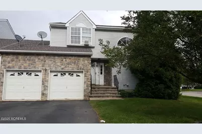 1 Skylark Court, Marlboro Township, NJ 07746 - Photo 1