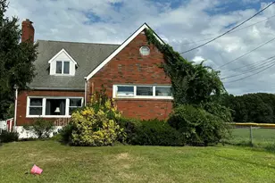 308 Myrtle St, Cliffwood, NJ 07721 - Photo 1