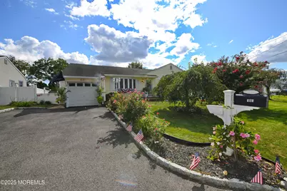 105 Midstreams Place, Brick, NJ 08724 - Photo 1