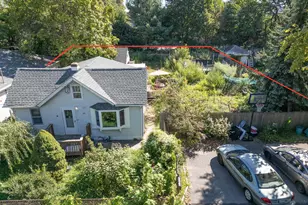 34 Lincoln Ct, Keansburg, NJ 07734 - Photo 1