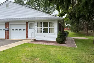 262 Laurel Ct, Whiting, NJ 08759 - Photo 1