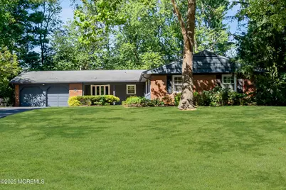 41 Livingston Lane, Manalapan Township, NJ 07726 - Photo 1