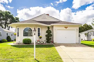 32 Kinkora Ct W, Toms River Township, NJ 08757 - Photo 1