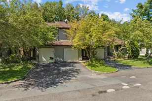 61 Laurie Ct, Matawan, NJ 07747 - Photo 1