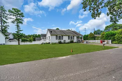 270 2nd Avenue, Toms River Township, NJ 08757 - Photo 1