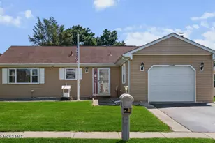 70 Innsbruck Dr, Toms River Township, NJ 08757 - Photo 1