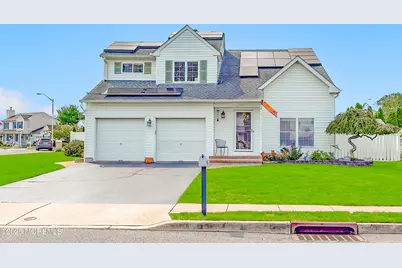 16 E Shenendoah Road, Howell Township, NJ 07731 - Photo 1