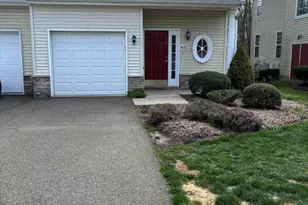 48 Oxford Ct, Manalapan Township, NJ 07726 - Photo 1