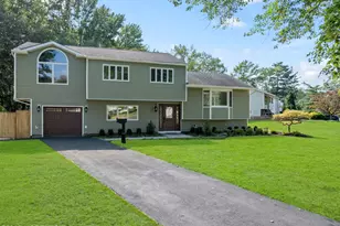 8 Chesapeake Rd, Manalapan Township, NJ 07726 - Photo 1