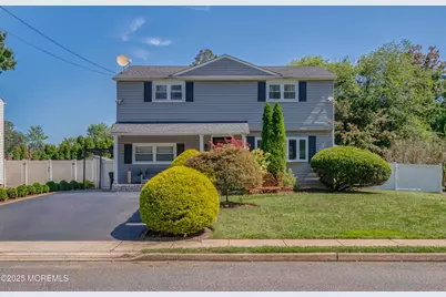 132 Trafford Street, Shrewsbury, NJ 07702 - Photo 1