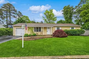 1624 Tenth Ave, Toms River Township, NJ 08757 - Photo 1