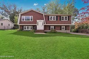 837 Raleigh Dr, Toms River Township, NJ 08753 - Photo 1