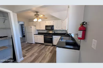 164 Port Monmouth Road #B, Keansburg, NJ 07734 - Photo 1