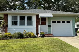 33 Sunflower Ln, Toms River Township, NJ 08755 - Photo 1