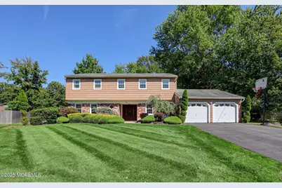 20 Calgary Circle, Morganville, NJ 07751 - Photo 1