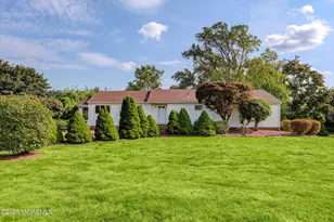 30 Pleasant Valley Rd, Morganville, NJ 07751 - Photo 1