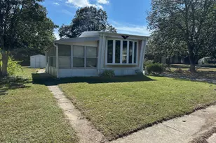 15 Wistoria Dr, Jackson, NJ 08527 - Photo 1