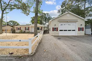 303 Chestnut Dr, Lanoka Harbor, NJ 08734 - Photo 1