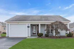 25 Greenwich Ave, Manchester Township, NJ 08759 - Photo 1