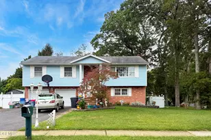 1121 Aspen Dr, Toms River Township, NJ 08753 - Photo 1