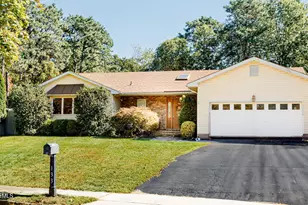 133 London Ct, Toms River Township, NJ 08753 - Photo 1