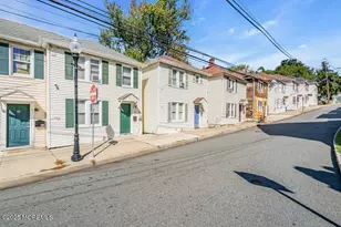 39 Clinton Pl, Morristown, NJ 07960 - Photo 4