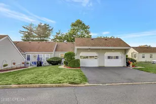 39 Piazza San Paola, Freehold, NJ 07728 - Photo 1