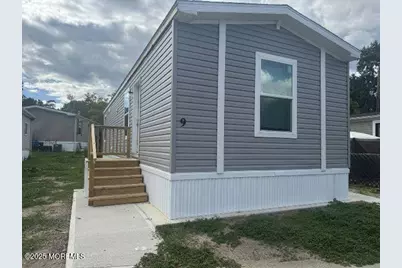 9 Robin Road, Hazlet Township, NJ 07734 - Photo 1