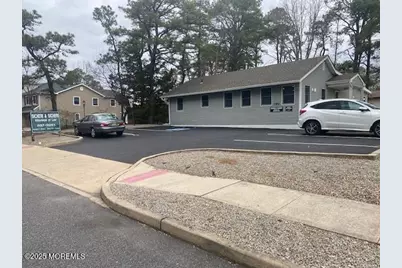 1160 Beacon Avenue, Manahawkin, NJ 08050 - Photo 1