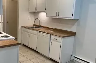 58 Amberly Dr, Manalapan Township, NJ 07726 - Photo 1