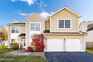 51 Sherrybrooke Dr, Howell Township, NJ 07731 - Photo 1