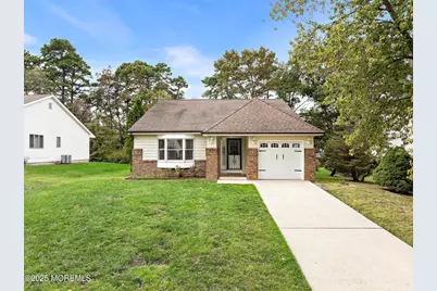 102 Ash Road, Manahawkin, NJ 08050 - Photo 1