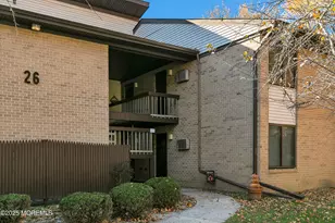 26 Meadow Green Cir, Manalapan Township, NJ 07726 - Photo 1