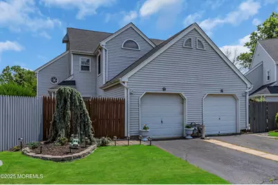 9 Robinson Court, Freehold, NJ 07728 - Photo 1