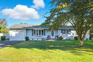 307 Windjammer Ct, Forked River, NJ 08731 - Photo 1