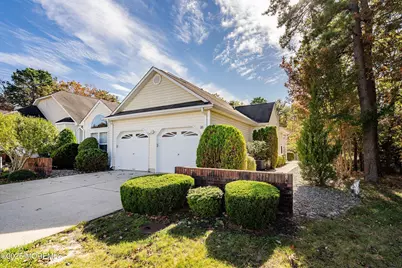 10 Hampton Road, Manahawkin, NJ 08050 - Photo 1
