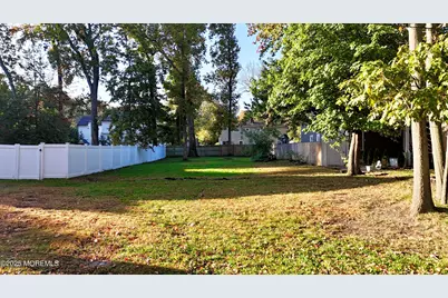 125 Oakland Avenue, Atlantic Highlands, NJ 07716 - Photo 1