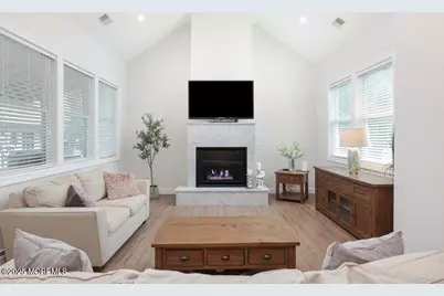 63 Carpenter Street, Red Bank, NJ 07701 - Photo 1