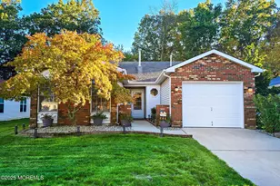 1392 Gleniffer Hill Rd, Toms River Township, NJ 08755 - Photo 1