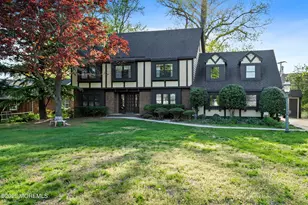 27 Magnolia Ln, Toms River Township, NJ 08753 - Photo 1